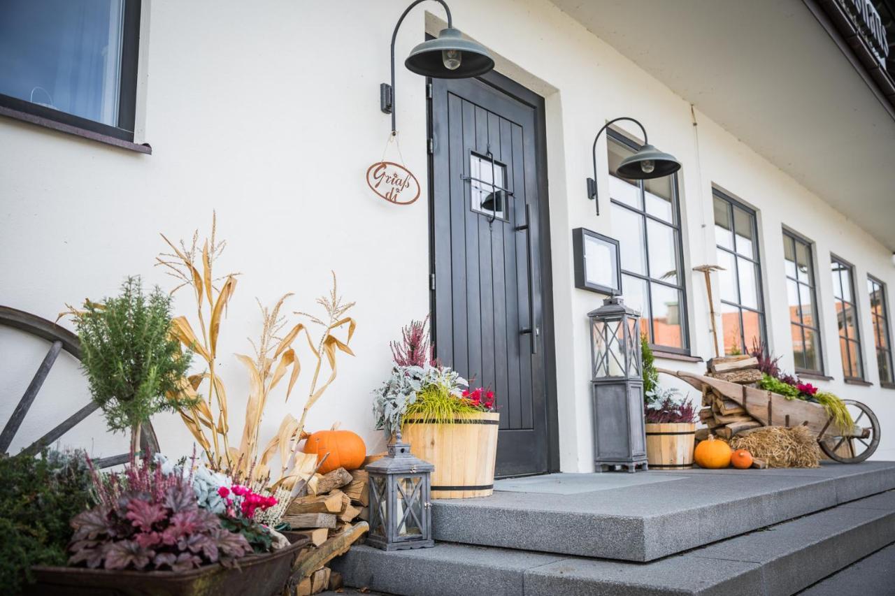 Chiemseer Wirtshaus Chieming Kültér fotó