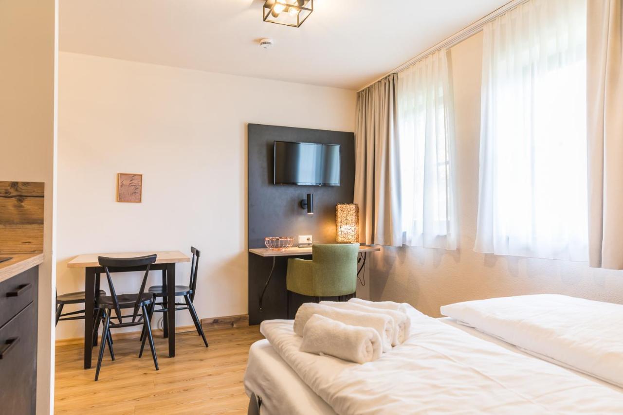 Chiemseer Wirtshaus Chieming Kültér fotó